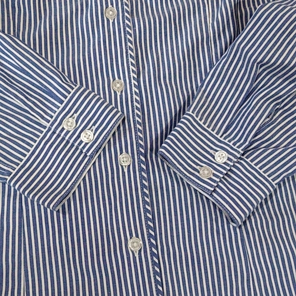 Long sleeve button up blouse - Picture 3 of 3